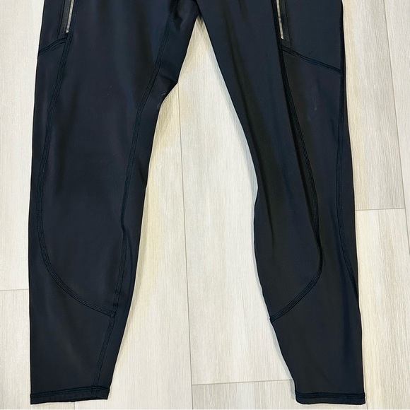 Athleta Women’s Rainier High Rise Legging in Black Size Medium - Picture 6 of 10